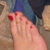 my wifes suckable toes